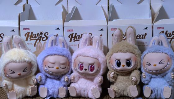 لعبة " لابوبو " عالية الجودة V3 دمية الوحوش الكبيرة في الطاقة